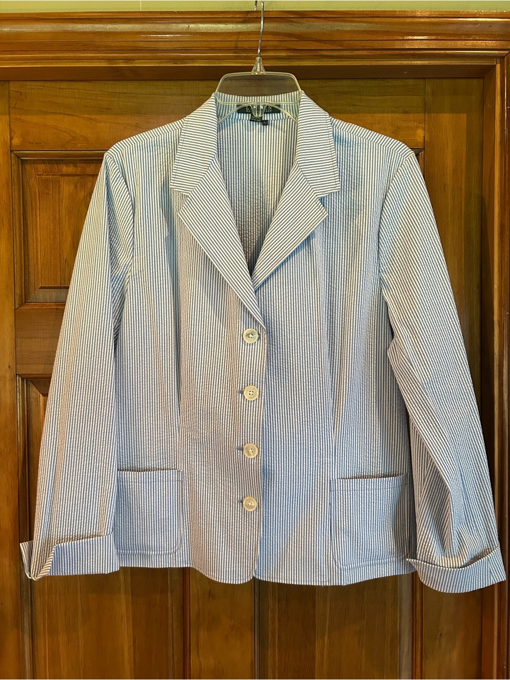 NWOT Lauren Ralph Lauren Blue and White Seersucker Blazer Jacket - Women